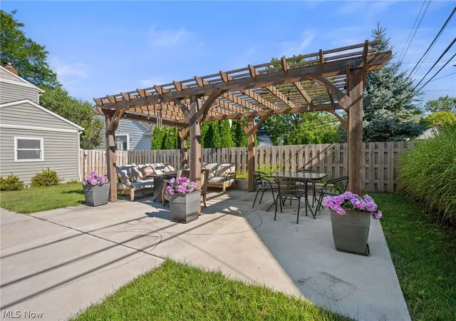 Photo 3 of Single family home for sale at 4161 Leona Dr, Rocky River, OH 44116 | MLS# 5233881 | Listing updated on 2026-09-28