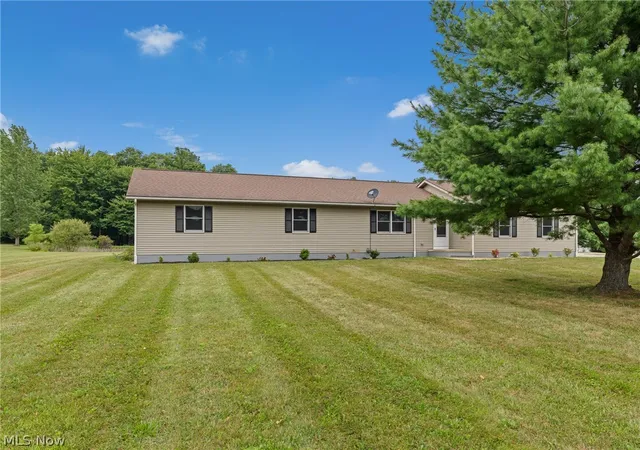 Photo 4 of Single family home for sale at 7915 Kennard Rd, Lodi, OH 44254 | MLS# 5233161 | Listing updated on 2026-08-31