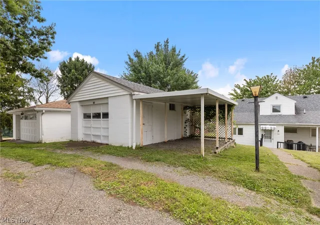 Photo 3 of Single family home for sale at 560 Hill St, Rayland, OH 43943 | MLS# 5233354 | Listing updated on 2026-09-04