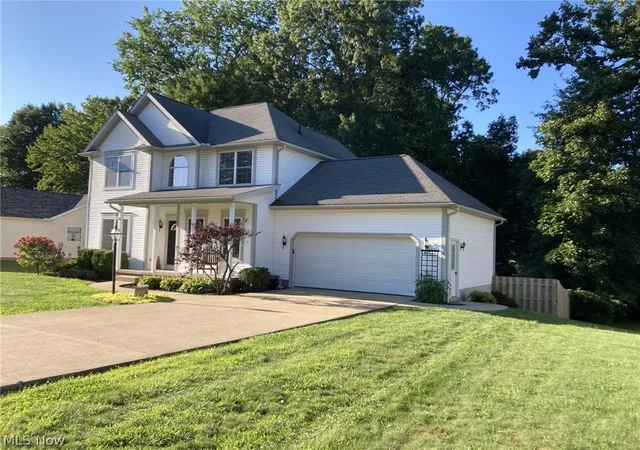 Photo 3 of Single family home for sale at 4049 Timber Run, Ravenna, OH 44266 | MLS# 5233795 | Listing updated on 2026-09-14