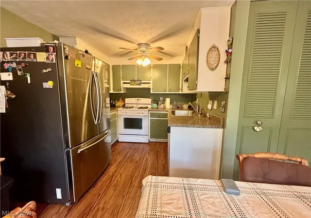 Photo 3 of Condo for sale at 10250 Spinnaker Run, Aurora, OH 44202 | MLS# 5234224 | Listing updated on 2026-09-11