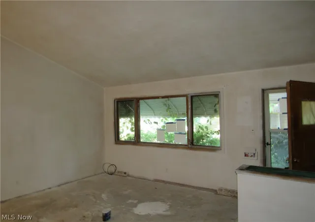 Photo 3 of Single family home for sale at 596 Terrace, Willowick, OH 44095 | MLS# 5233848 | Listing updated on 2026-09-04