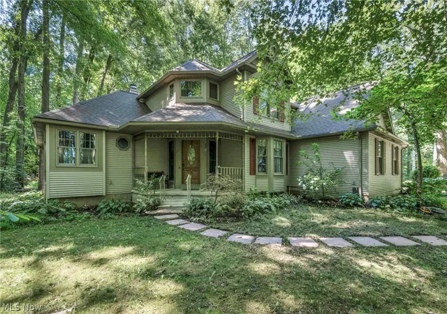 Photo 1 of Sale Pending at 9716 N Avon Belden Rd, Grafton, OH 44044 | MLS# 5234214 | Listing updated on 2026-09-08