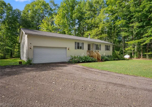 Photo 2 of Single family home for sale at 10435 Cedar Rd, Chesterland, OH 44026 | MLS# 5234209 | Listing updated on 2026-10-02