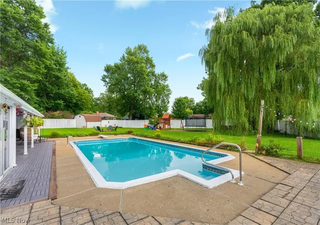Photo 37 of Sale Pending at 1516 Gulling Ave, Louisville, OH 44641 | MLS# 5234197 | Listing updated on 2026-09-12