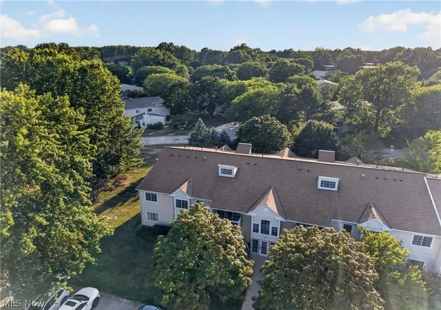 Photo 3 of Condo for sale at 2999 S Bay Dr #F-5, Westlake, OH 44145 | MLS# 5234576 | Listing updated on 2026-09-11