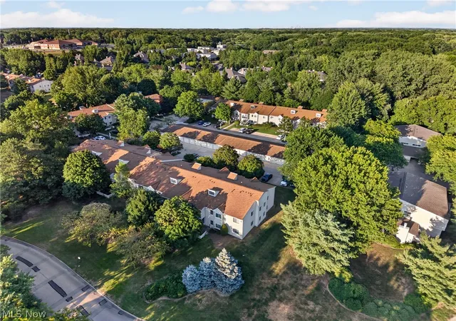 Photo 3 of Condo for sale at 2999 S Bay Dr #F-5, Westlake, OH 44145 | MLS# 5234576 | Listing updated on 2026-09-11