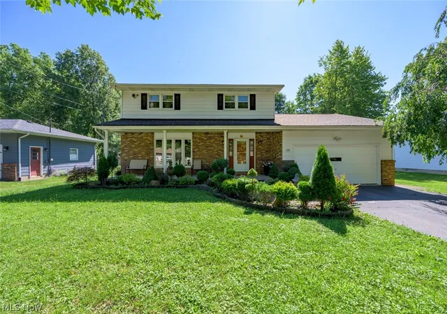 Photo 1 of Sale Pending at 175 Carolyn Ave, Cortland, OH 44410 | MLS# 5234594 | Listing updated on 2026-10-06