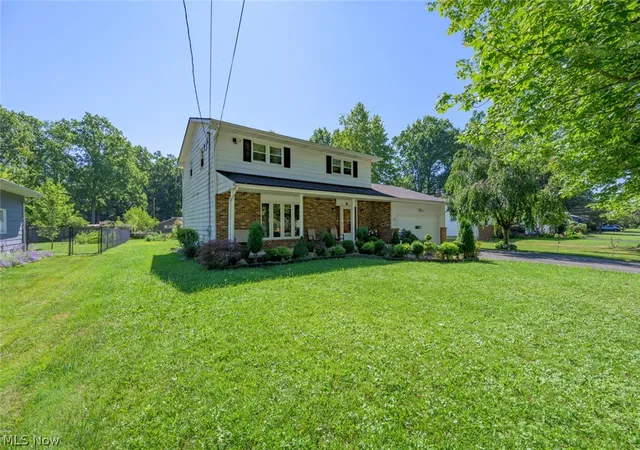 Photo 2 of Sale Pending at 175 Carolyn Ave, Cortland, OH 44410 | MLS# 5234594 | Listing updated on 2026-10-06