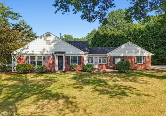 Photo 2 of Sale Pending at 2468 Ridgewood Rd, Akron, OH 44313 | MLS# 5234618 | Listing updated on 2026-10-04