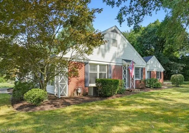 Photo 3 of Sale Pending at 2468 Ridgewood Rd, Akron, OH 44313 | MLS# 5234618 | Listing updated on 2026-10-04
