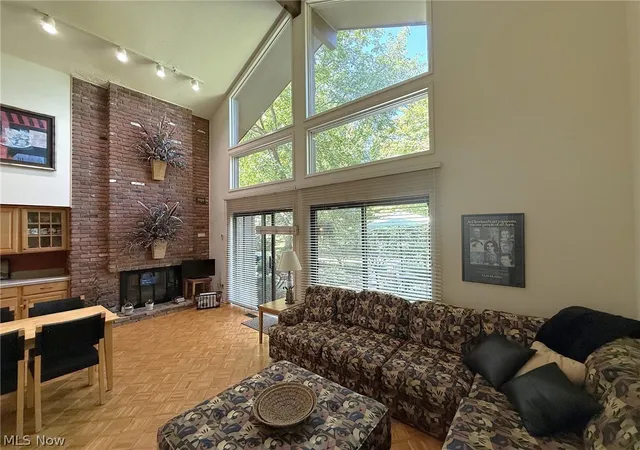 Photo 4 of Condo for sale at 438-73 Cedar Ridge, Aurora, OH 44202 | MLS# 5234173 | Listing updated on 2026-10-03
