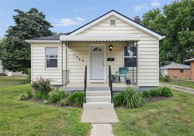 Photo 2 of Single family home for sale at 1560 Garling Ave, Columbus, OH 43223 | MLS# 5234692 | Listing updated on 2026-10-04