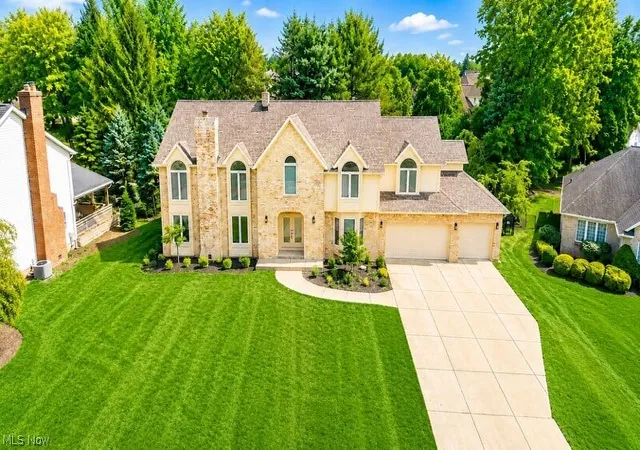Photo 2 of Single family home for sale at 5650 Ashley Cir, Cleveland, OH 44143 | MLS# 5234723 | Listing updated on 2026-09-12
