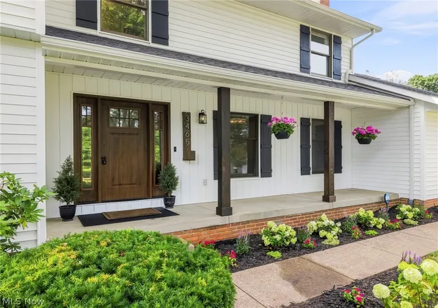Photo 3 of Single family home for sale at 3465 Cornwall Dr NW, Canton, OH 44708 | MLS# 5234389 | Listing updated on 2026-10-07