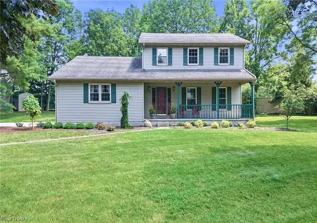 Photo 1 of Single family home for sale at 7645 Locust Ln, Youngstown, OH 44514 | MLS# 5234376 | Listing updated on 2026-09-10