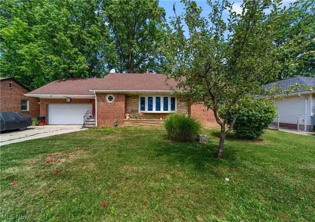 Photo 2 of Single family home for sale at 1316 Wexford Ave, Cleveland, OH 44134 | MLS# 5234616 | Listing updated on 2026-09-02
