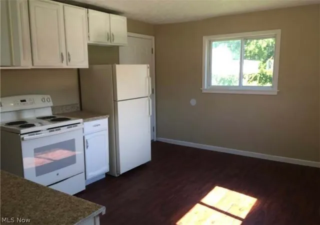 Photo 4 of Single family home for sale at 4047 Tacoma Ave, Lorain, OH 44055 | MLS# 5234830 | Listing updated on 2026-09-11