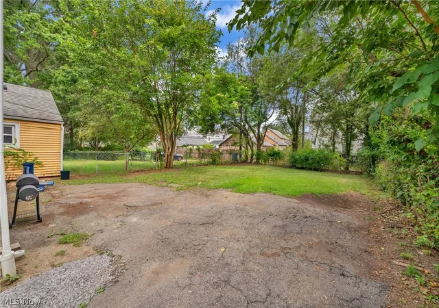 Photo 4 of House for sale at 5810 Madison Ave, Cleveland, OH 44102 | MLS# 5233677 | Listing updated on 2026-09-23