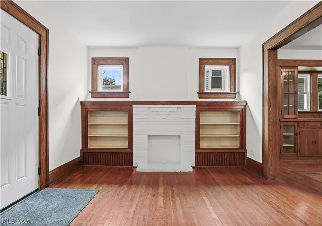 Photo 3 of Single family home for sale at 330 Cleveland St, Akron, OH 44306 | MLS# 5234835 | Listing updated on 2026-09-14
