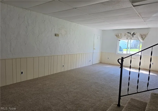 Photo 4 of Single family home for sale at 1301 Hulett Ave, Eastlake, OH 44095 | MLS# 5232750 | Listing updated on 2026-09-11