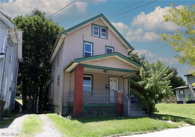 Photo 2 of Single family home for sale at 1182 5th Avenue, Akron, OH 44306 | MLS# 5231040 | Listing updated on 2026-09-14