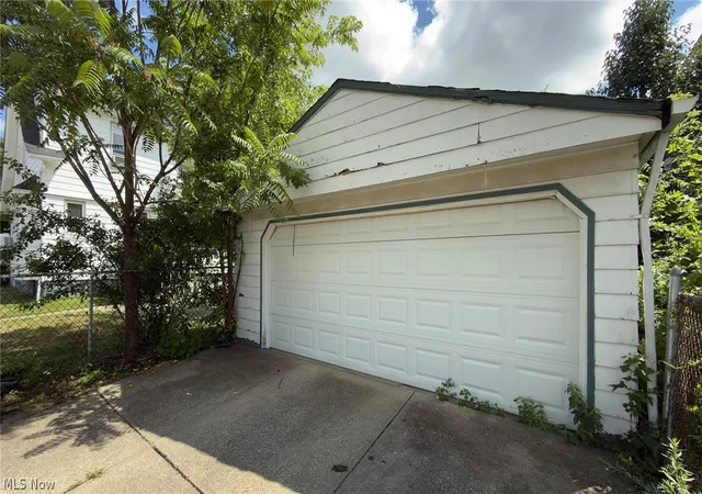 Photo 17 of Single family home for sale at 3323 Highview Ave, Cleveland, OH 44109 | MLS# 5233325 | Listing updated on 2026-09-03