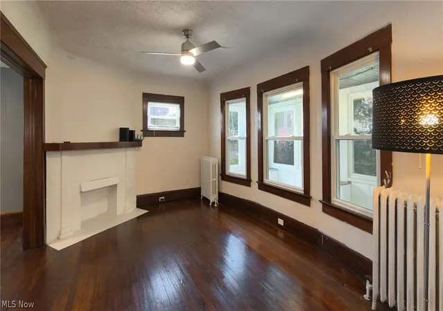 Photo 3 of Single family home for sale at 3323 Highview Ave, Cleveland, OH 44109 | MLS# 5233325 | Listing updated on 2026-09-28