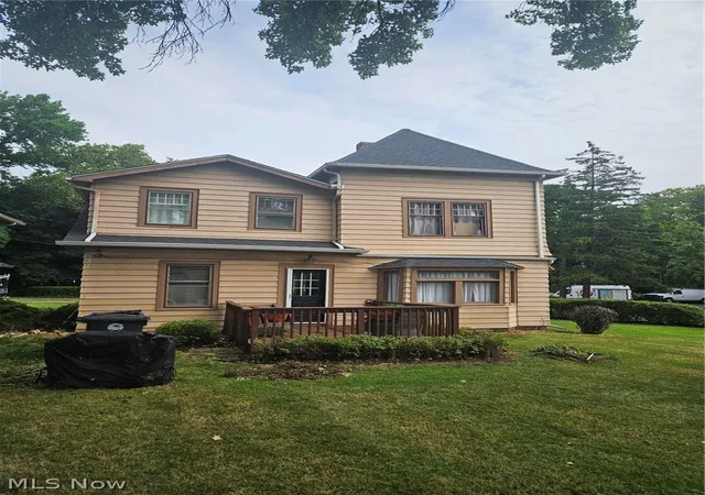 Photo 3 of Sale Pending at 24 Villa Beach, Cleveland, OH 44110 | MLS# 5234884 | Listing updated on 2026-09-12