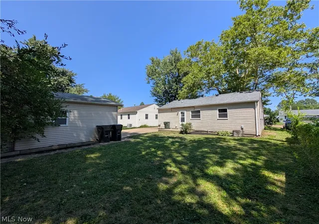 Photo 15 of Sale Pending at 322 Pasadena Ave, Elyria, OH 44035 | MLS# 5234920 | Listing updated on 2026-09-09