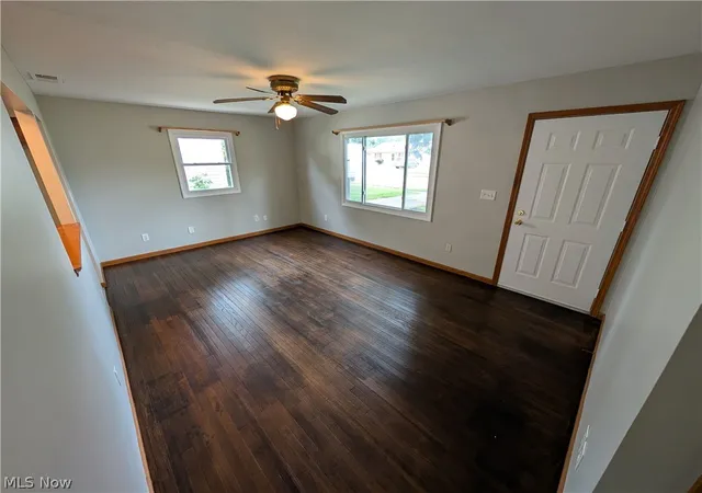 Photo 2 of Sale Pending at 322 Pasadena Ave, Elyria, OH 44035 | MLS# 5234920 | Listing updated on 2026-09-09