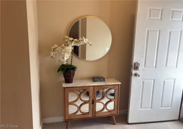 Photo 2 of Condo for sale at 424 Harbor Ridge Ln, Fairport Harbor, OH 44077 | MLS# 5223940 | Listing updated on 2026-09-27