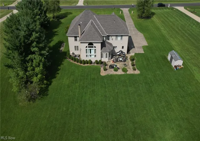 Photo 3 of Single family home for sale at 5168 Roxanne Ln, Brunswick, OH 44212 | MLS# 5234953 | Listing updated on 2026-10-05
