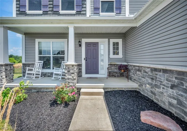 Photo 3 of Single family home for sale at 344 Heatherby Ne, Hartville, OH 44632 | MLS# 5234893 | Listing updated on 2026-10-04