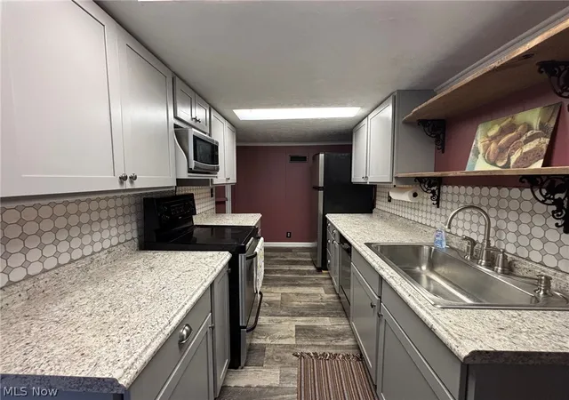 Photo 3 of Single family home for sale at 501 Clark St, Cambridge, OH 43725 | MLS# 5234960 | Listing updated on 2026-09-03