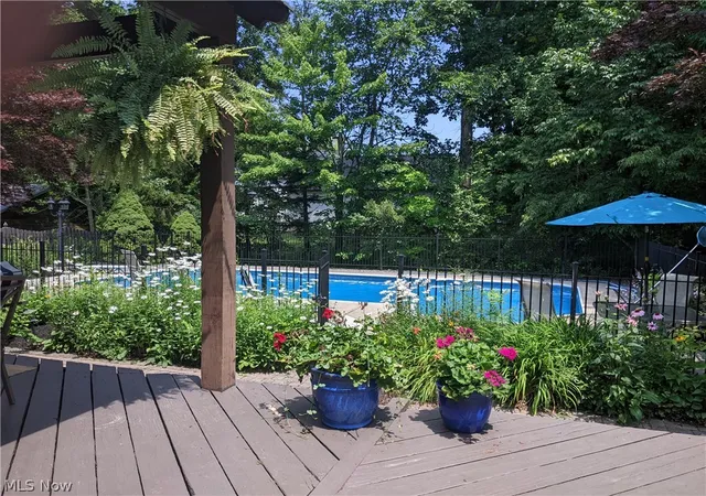 Photo 2 of Single family home for sale at 2867 Mapleview Ln, Avon, OH 44011 | MLS# 5233080 | Listing updated on 2026-09-27