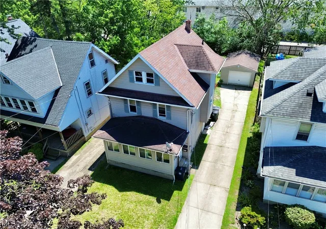 Listing Photo 4 - Condo for sale in building located at 44 E Brookside Ave, Akron, OH 44301