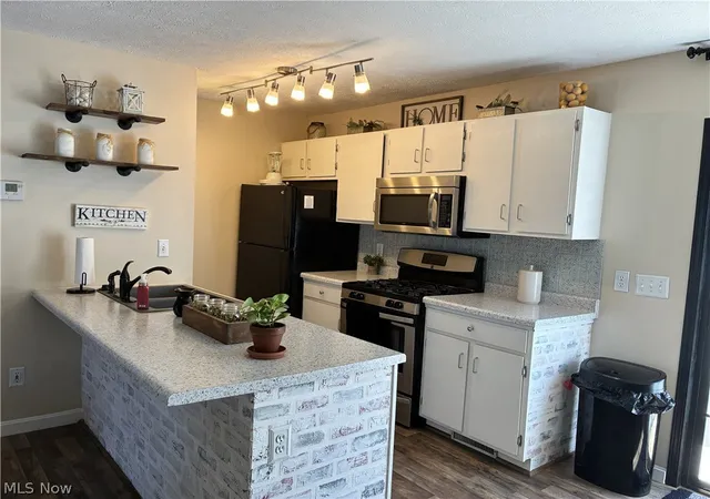 Photo 4 of Condo for sale at 3184 Deer Trl #B, Cortland, OH 44410 | MLS# 5233477 | Listing updated on 2026-09-02