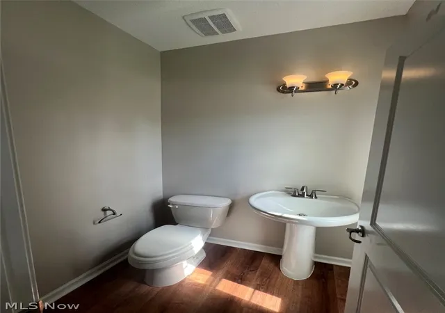 Photo 4 of Single family home for sale at 6161 Whitetail Run, Oakwood, OH 44146 | MLS# 5234854 | Listing updated on 2026-09-06