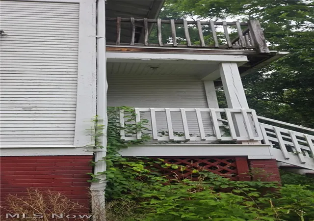 Photo 2 of Single family home for sale at 187 Beck Ave, Akron, OH 44302 | MLS# 5234999 | Listing updated on 2026-09-02