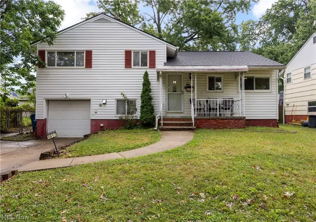 Photo 1 of Single family home for sale at 5817 Calamie Dr, Cleveland, OH 44130 | MLS# 5235076 | Listing updated on 2026-09-11