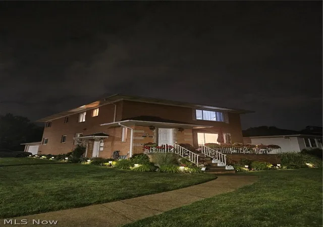 Photo 2 of Sale Pending at 6003 Belmere Dr, Cleveland, OH 44129 | MLS# 5234612 | Listing updated on 2026-09-16