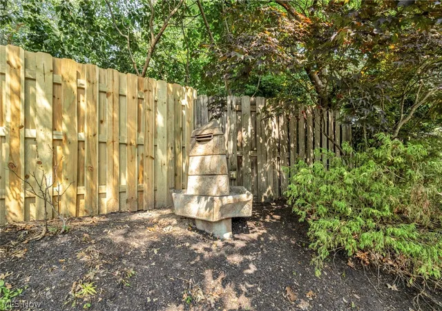 Photo 39 of Condo for sale at 42 Pond Dr, Rocky River, OH 44116 | MLS# 5232337 | Listing updated on 2026-10-01