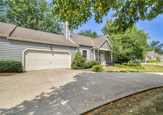 Photo 3 of Condo for sale at 42 Pond Dr, Rocky River, OH 44116 | MLS# 5232337 | Listing updated on 2026-10-01