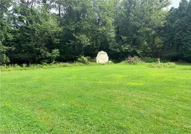 Photo 3 of Sale Pending at 11941 Hawthorne Dr, Northfield, OH 44067 | MLS# 5234603 | Listing updated on 2026-09-17