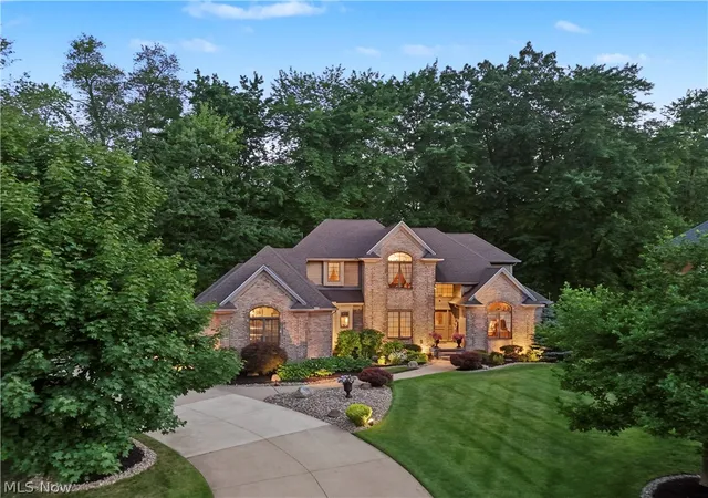 Photo 1 of Single family home for sale at 4183 Lochness Cir Nw, Canton, OH 44718 | MLS# 5232934 | Listing updated on 2026-09-11