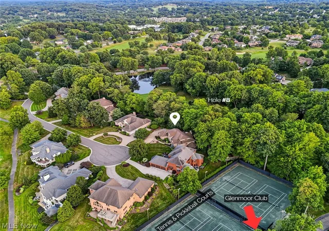 Photo 3 of Single family home for sale at 4183 Lochness Cir Nw, Canton, OH 44718 | MLS# 5232934 | Listing updated on 2026-09-11