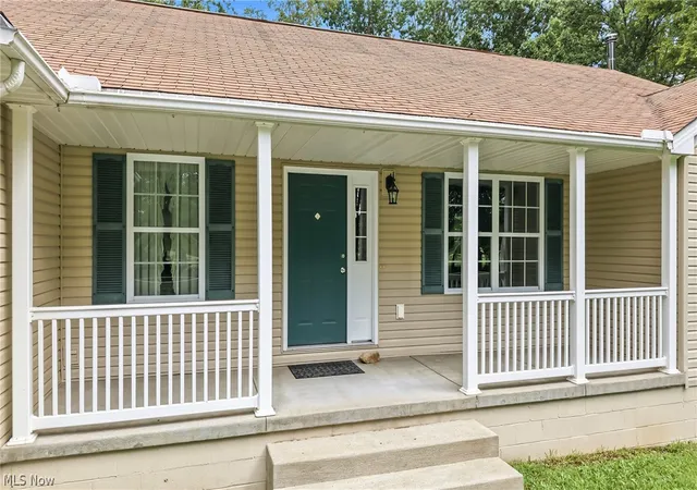 Photo 4 of Single family home for sale at 2930 Selkirk Bush Rd SW, Warren, OH 44481 | MLS# 5235163 | Listing updated on 2026-09-05