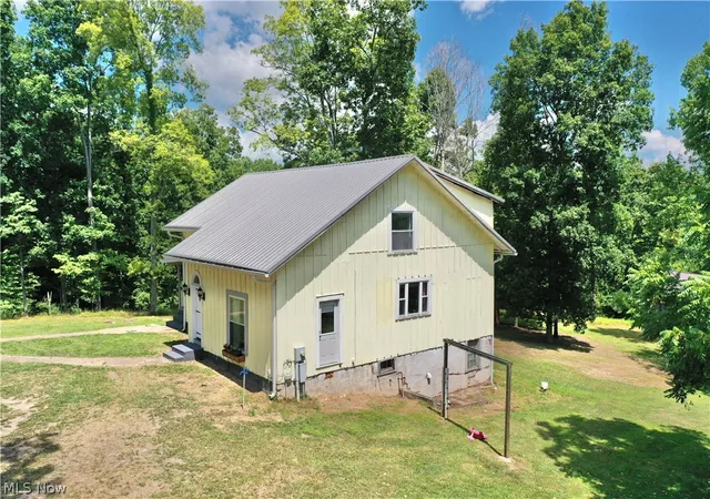 Photo 4 of Single family home for sale at 8437 S Calhoun Hwy, Millstone, WV 25261 | MLS# 5233978 | Listing updated on 2026-09-09