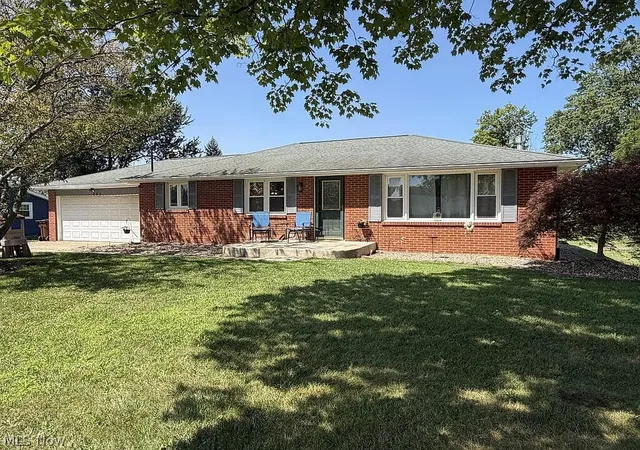 Photo 1 of Sale Pending at 893 Dresden Dr, Mansfield, OH 44905 | MLS# 5235201 | Listing updated on 2026-09-15